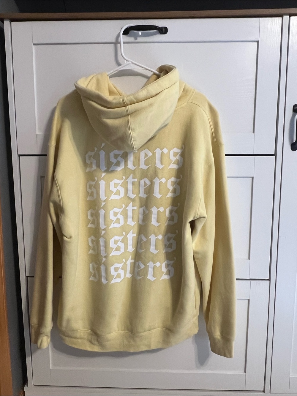 Sisters Graphic Hooded Sweatshirt - Pale Yellow